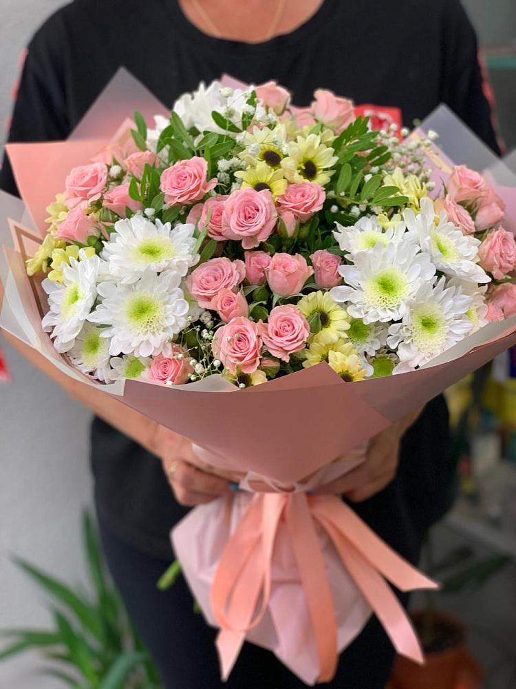 Букет цветов из: Розы и Хризантемы в Бачатском