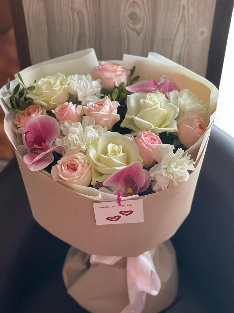 Букет цветов из: Орхидеи, Розы и Гвоздики в Бачатском