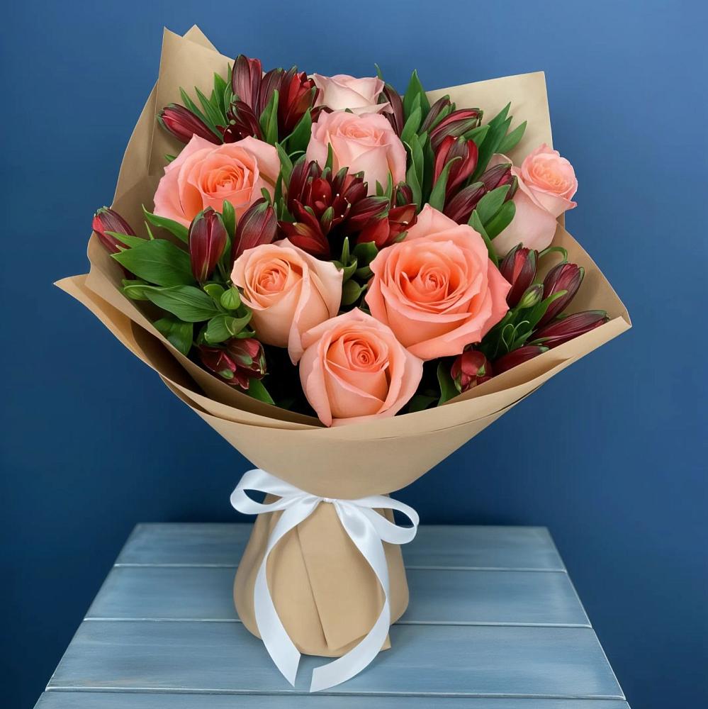 Букет цветов из: Розы и Альстромерии в Бачатском