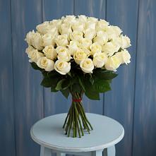 Букет 51 Белая роза Эдлесс Лав в Бачатском