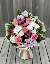 Букет цветов из:  Альстромерии, Гвоздики, Розы и Хризантемы в Бачатском