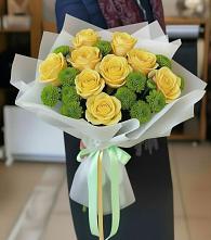 Букет цветов из:  Хризантемы и Розы в Бачатском