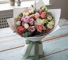 Букет цветов из:  Розы, Лизиантусы и Гвоздики #REPLACE_PRED# Бачатском