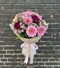 Букет цветов из:  Герберы и Хризантемы в Бачатском