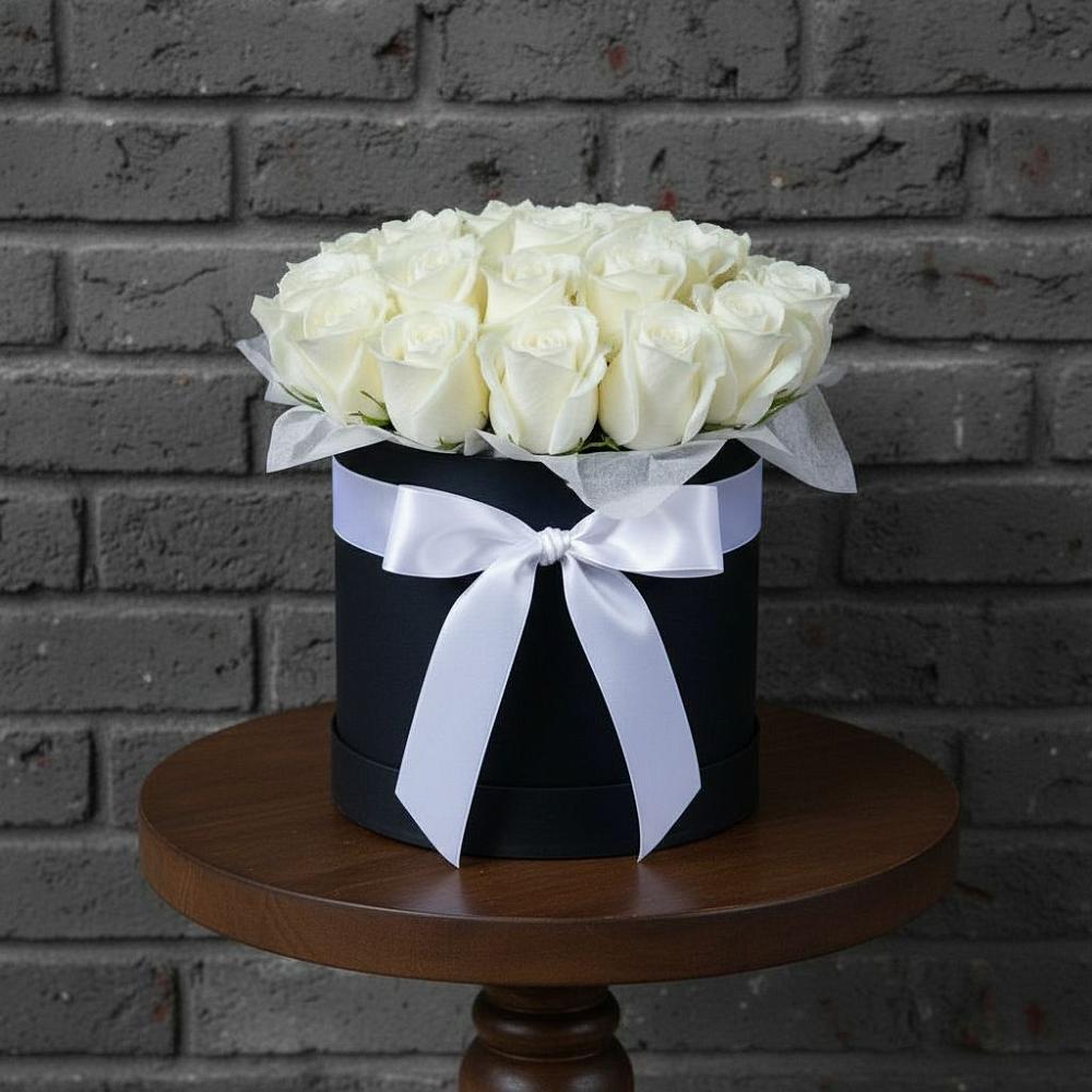 Цветочная композиция из Розы в шляпной коробке в Бачатском