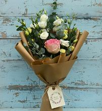 Букет цветов из:  Розы и Лизиантусы в Бачатском