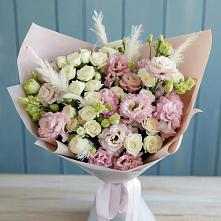 Букет цветов из:  Альстромерии и Розы в Бачатском